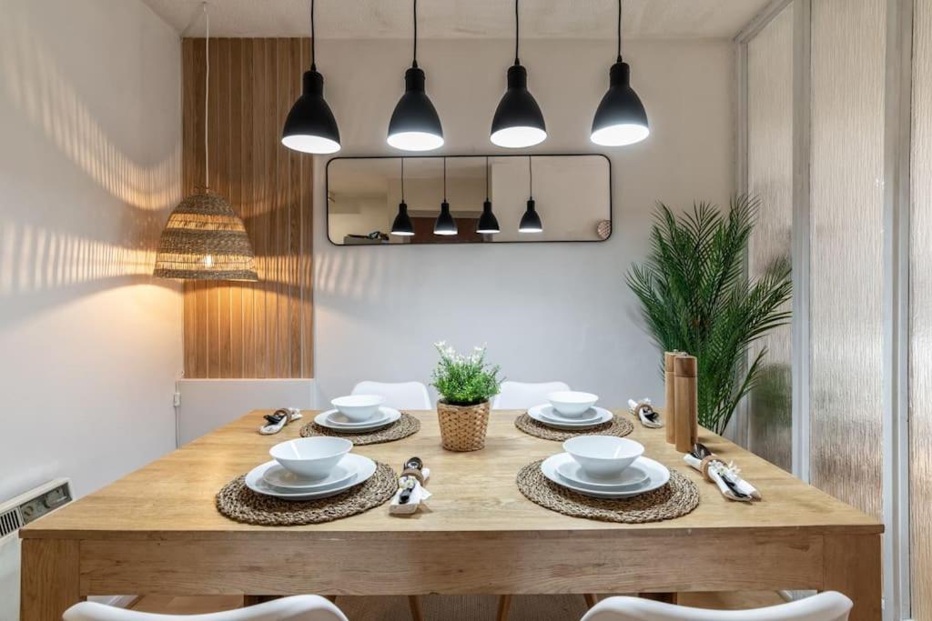 Silver Stone Suite - In The Heart Of Aberdeen Eksteriør bilde